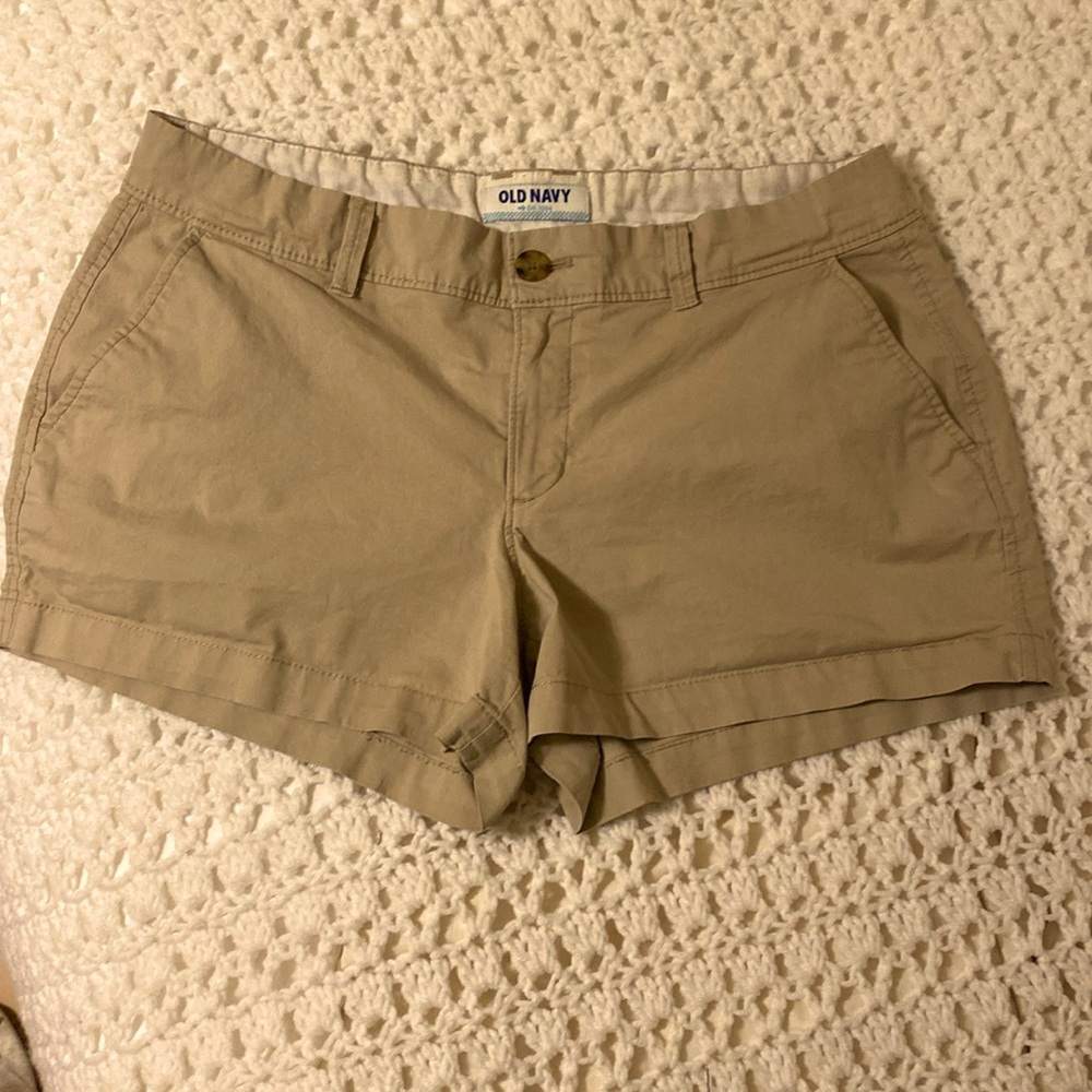 Old Navy khaki shorts